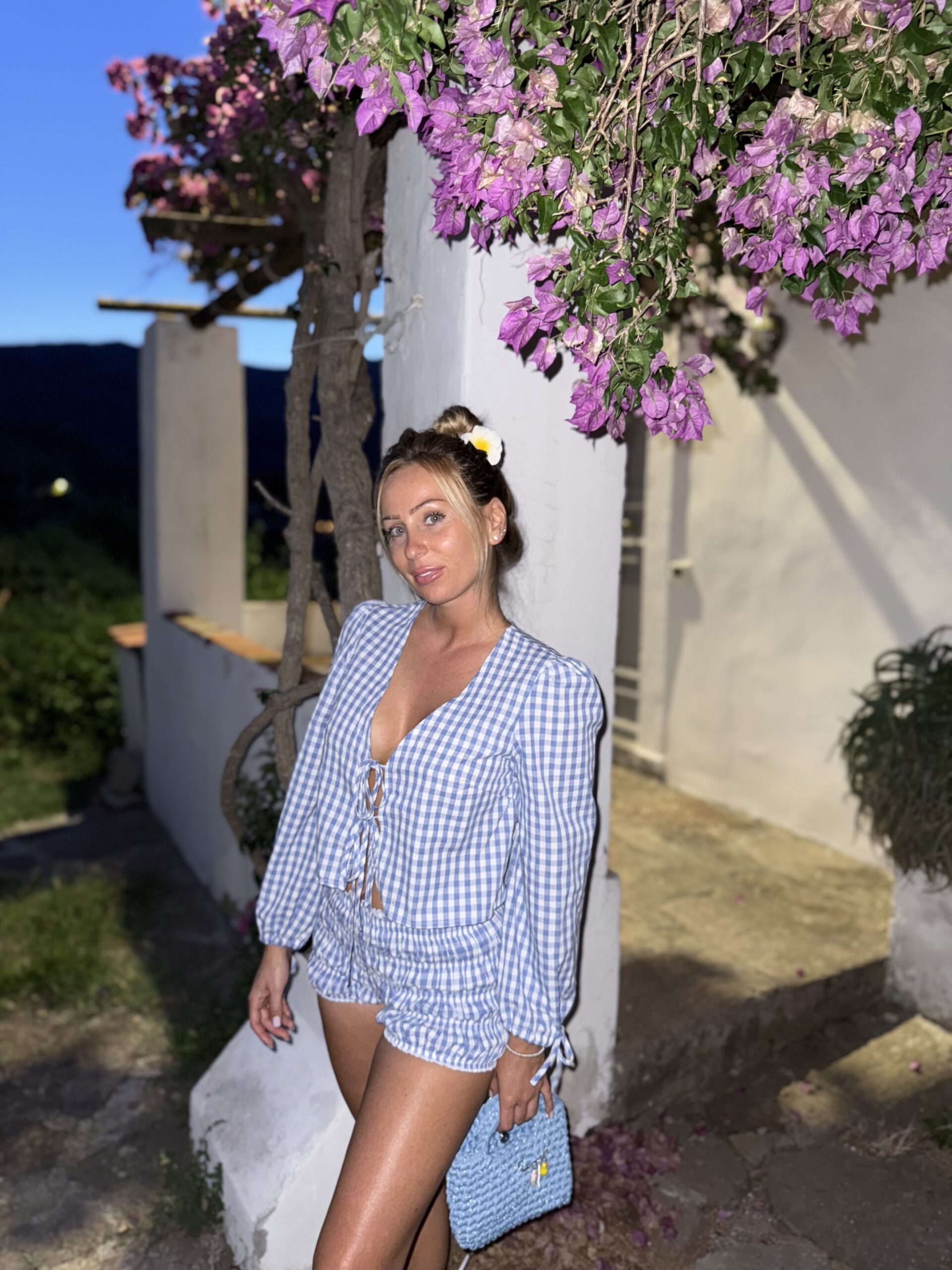 Ginevra Louise Giunti – Property Manager a Capraia Isola: esperienze di soggiorno esclusive e su misura